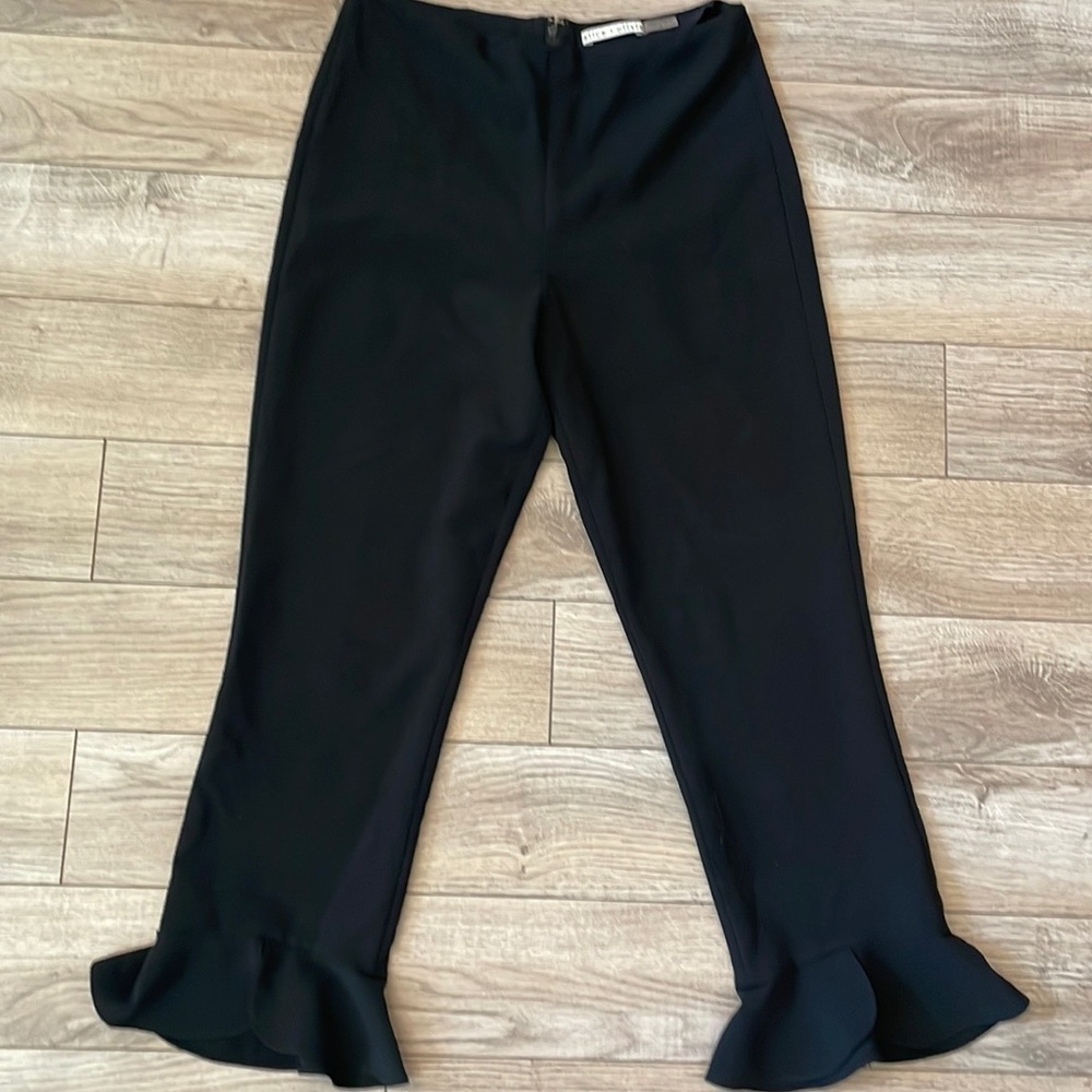Alice and Olivia (Black) Size-4 /Dress Pants